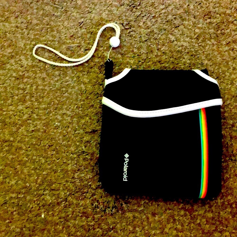 Black Polaroid case for 10 dollars